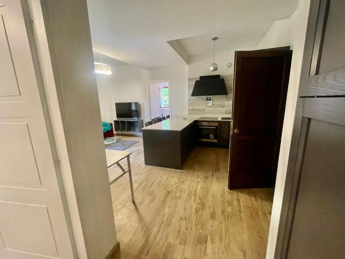 La Tana Del Capriolo Apartman Prati di Tivo Kültér fotó