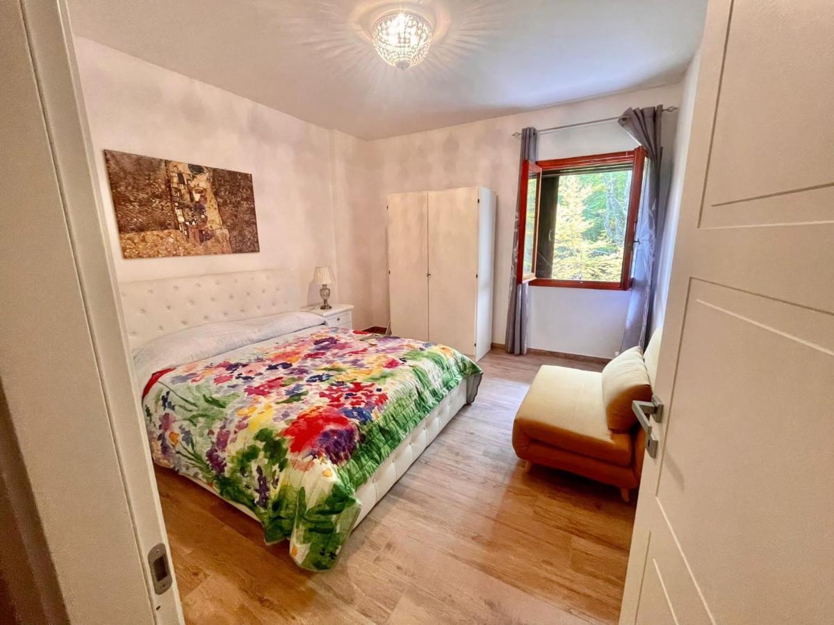 La Tana Del Capriolo Apartman Prati di Tivo Kültér fotó