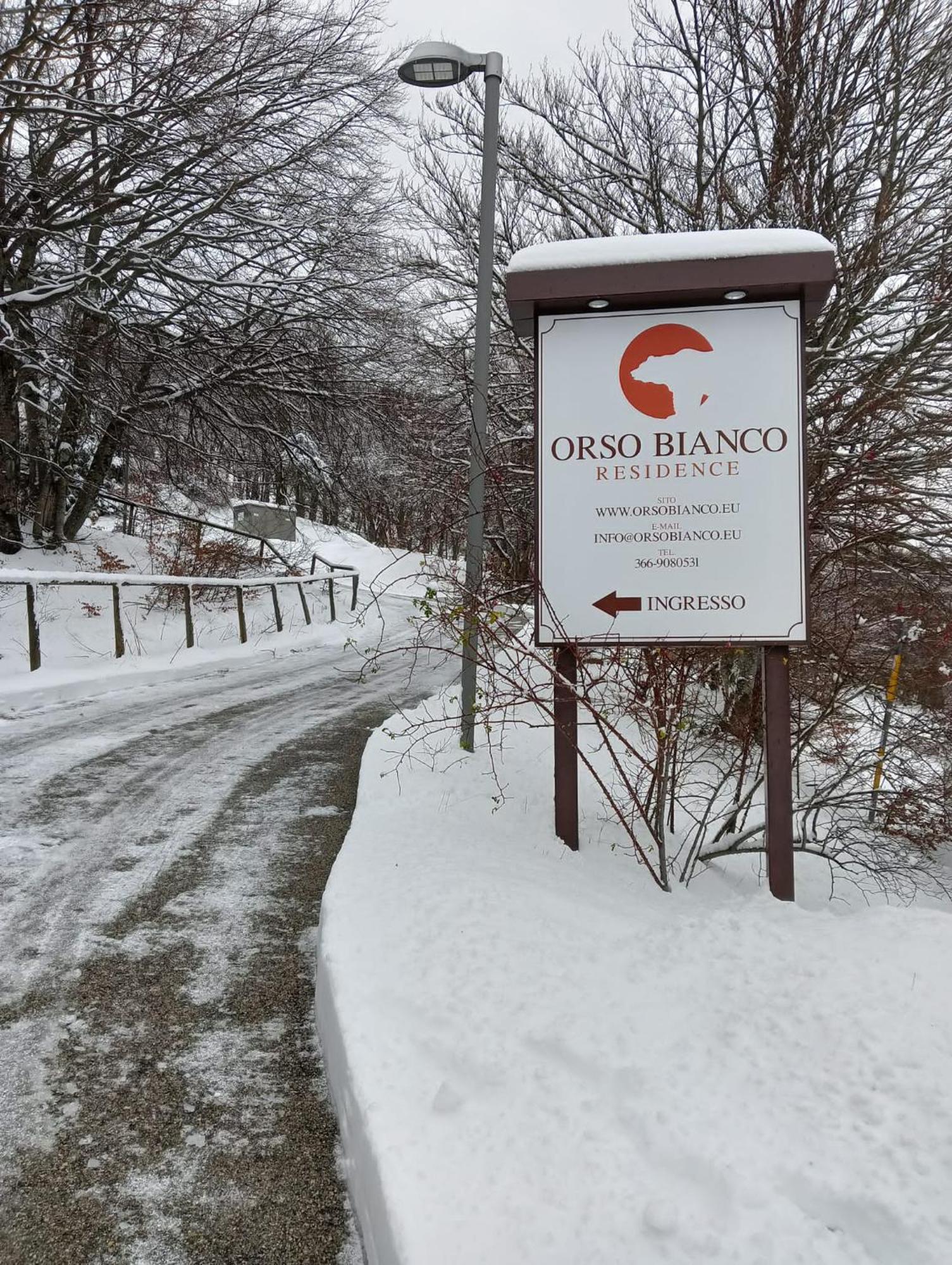 La Tana Del Capriolo Apartman Prati di Tivo Kültér fotó